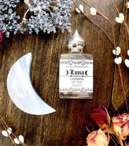 Luna Goddess of the Moon Ritual Oil- Wiches oil, ritual oil, Luna oil, Moon Goddess Luna Selene, Anita Apothecary